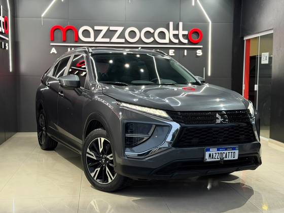 MITSUBISHI ECLIPSE CROSS 1.5 MIVEC TURBO GASOLINA HPE-S S-AWC CVT MITSUBISHI ECLIPSE CROSS 1.5 MIVEC TURBO GASOLINA HPE-S S-AWC CVT